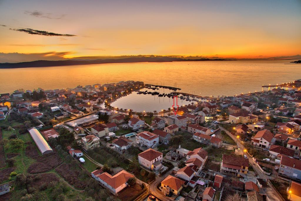 Luxury Apartments Sikiric With Fantastic View On The Sea 비빈제 외부 사진